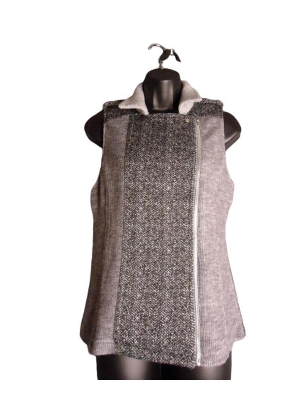 Hem & Thread Asymmetrical Zip Vest Size Women’s Small Black & Grey